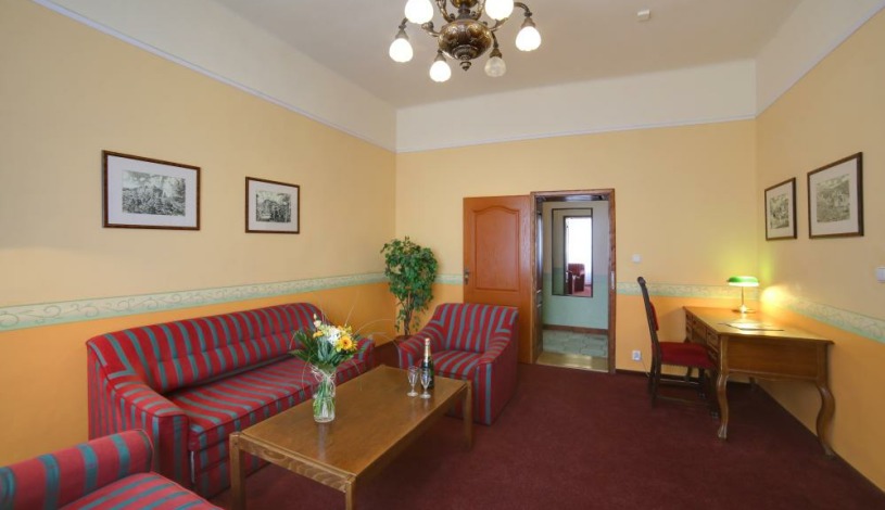 Hotel Kavalerie Karlovy Vary